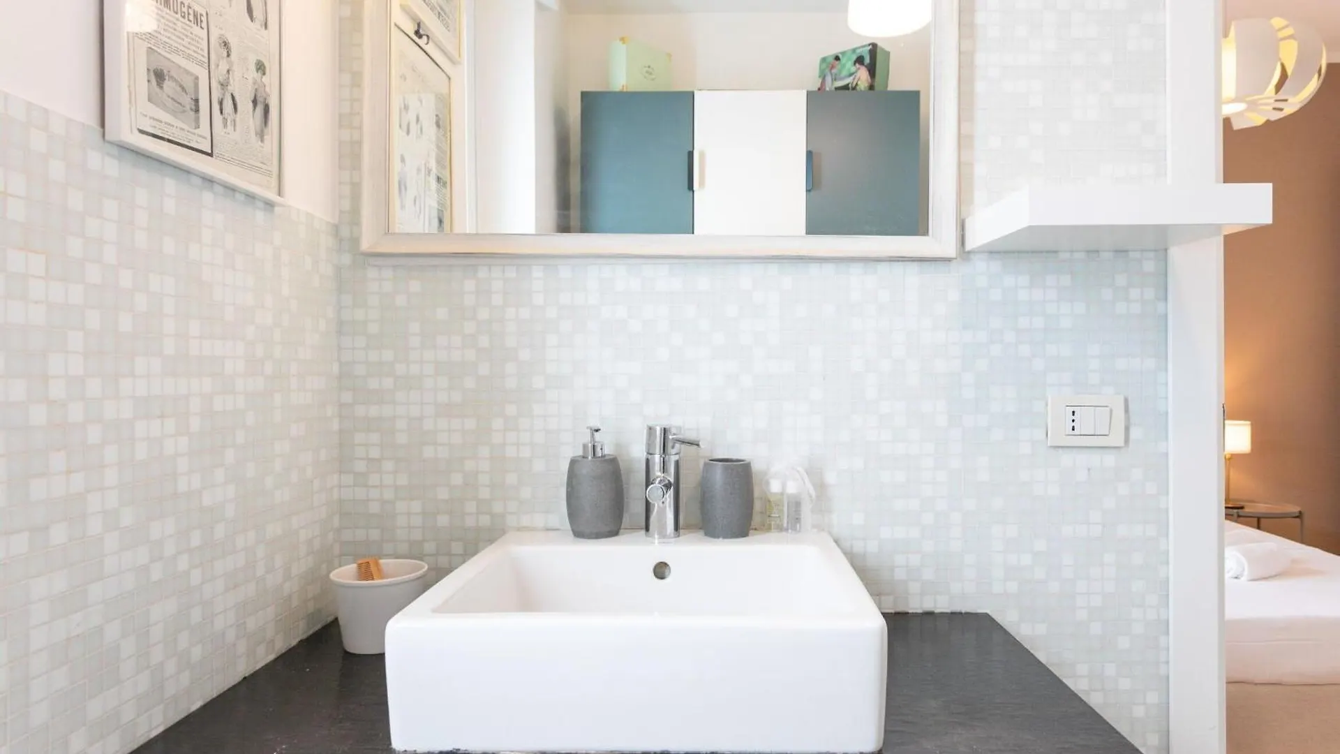 Caracciolo Sempione Fiera By Halldis Milan Apartment