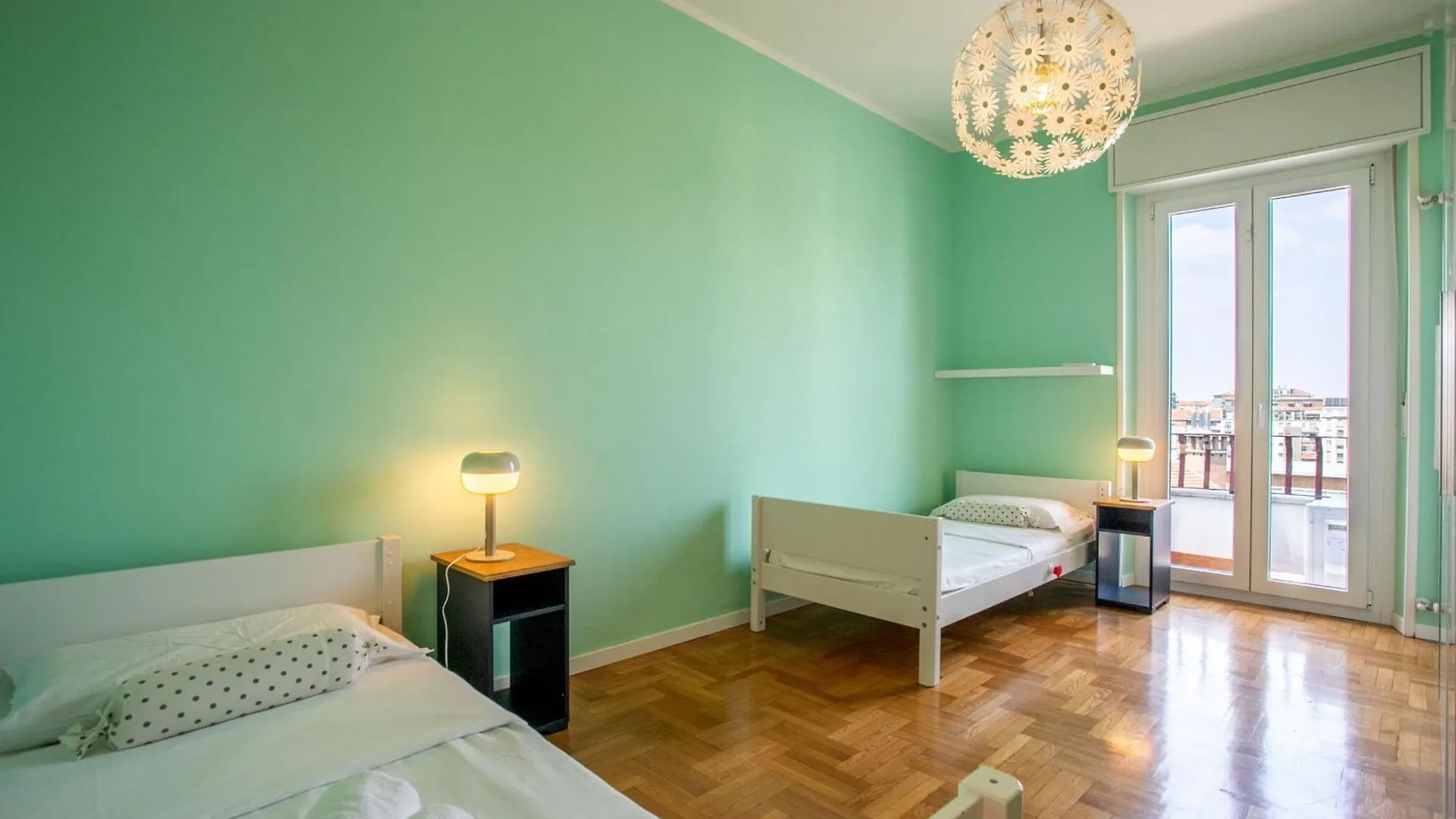 Caracciolo Sempione Fiera By Halldis Milan Apartment